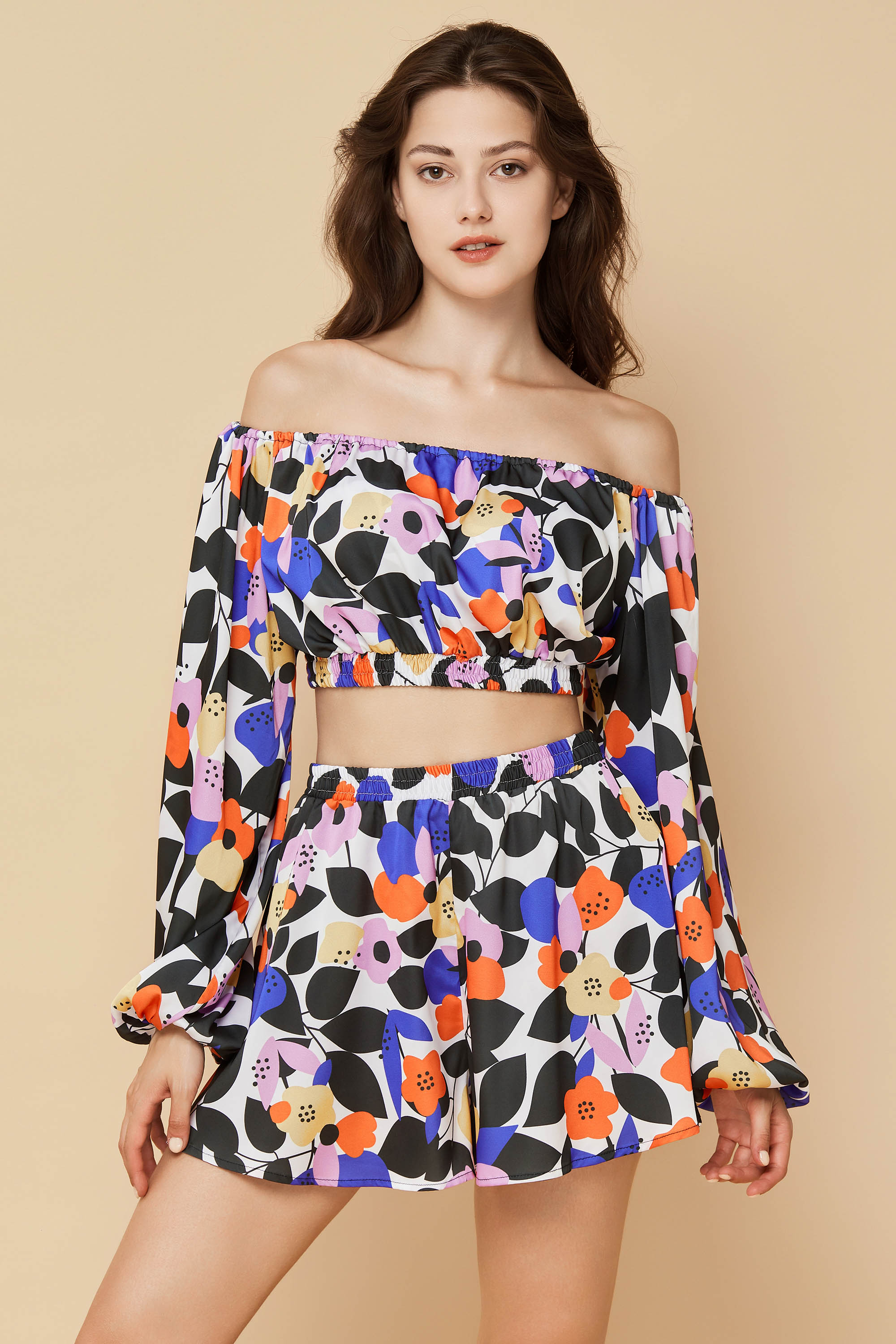 403-730 комплект жіночий (блуза-топ и шорти) Obrana